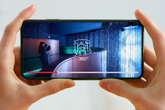 Visionnage du film immersif sur un smartphone
